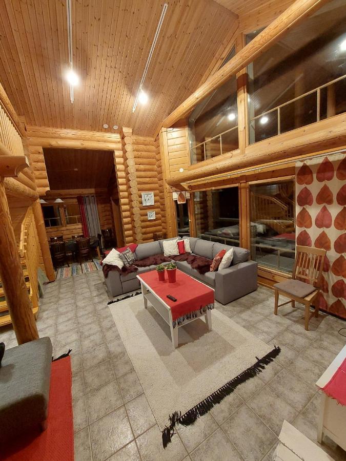 Ollinmaeki Vineyard Hotell Anttola Eksteriør bilde