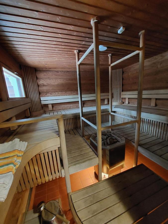 Ollinmaeki Vineyard Hotell Anttola Eksteriør bilde