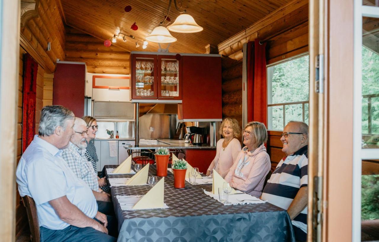 Ollinmaeki Vineyard Hotell Anttola Eksteriør bilde
